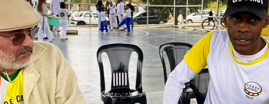 Quarto Evento Exército de Bambas: Mestre Giovane e Contramestra Pimenta - Cleide Aparecida Marcelo. Avenida Juscelino Kubitschek, 5.899, Praça CEU, Benfica, Juiz de Fora, Minas Gerais/MG, Brasil. Registro de Capoeira Mestre Polêmico - Professor João Couto Teixeira. IMG_4697. 2,23 GB. 08h47. Domingo, 27 de Julho de 2025. MOV. Universidade Livre de Estudos Culturais da Capoeira - Universidade da Capoeira - UNICAPOEIRA, Instituto de Educação Socioambiental - IESAMBI, Associação de Capoeira - ASCA e Grupo de Capoeira MEIA LUA - Fundado Terça-feira, 29 de Maio de 1962. Orquestra Harmônica de Berimbaus. http://universidadedacapoeira.com/ Seja membro deste canal e ganhe benefícios: https://www.youtube.com/channel/UCE6HrA5Y_VZ4-hgw8FG13aw/join PIX - polemico72@hotmail.com