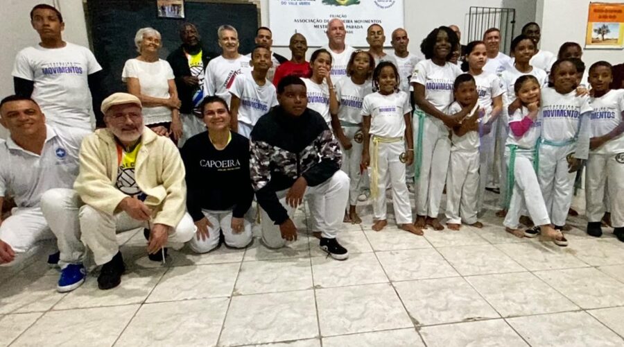 Mestres José Antônio da Silva Pinheiro, Polêmico, Coroa - Mauro Delfino da Silva, Alex - Alexsandro de Rezende Carvalho, Jefferson Gomes Nogueira, Rodny, Popó - Yansey de Moraes, Professor Gilmar José de Oliveira, Formado Tales, Graduada Pequena - Priscila Furtado Chagas e Júnior. Grupo Capoeira Pedagógica. Mutirão da Meninada, Bairro Vale Verde, Juiz de Fora, Minas Gerais/MG, Brasil. Registro de Capoeira Mestre Polêmico - Professor Doutor João Couto Teixeira. IMG_5126. 12,1 GB. 16h00. Sábado, 16 de Agosto de 2025. HD 1080p. Universidade Livre de Estudos Culturais da Capoeira - Universidade da Capoeira - UNICAPOEIRA, Instituto de Educação Socioambiental - IESAMBI, Associação de Capoeira - ASCA e Grupo de Capoeira MEIA LUA - Fundado Terça-feira, 29 de Maio de 1962. http://universidadedacapoeira.com/ Seja membro deste canal e ganhe benefícios: https://www.youtube.com/channel/UCE6HrA5Y_VZ4-hgw8FG13aw/join PIX - polemico72@hotmail.com