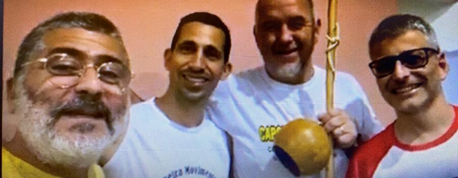 Capoeira Movimentos - 40 Anos. Itanhaém, São Paulo/SP, Brasil. Registro de Capoeira Mestre Polêmico - Professor Doutor João Couto Teixeira. IMG_9017/217. 510 MB. 08h52/14h54. De Sexta-feira, 21, a Sábado, 23 de Outubro de 2022. HD 1080p. MOV. #CapoeiraMestreFabioParada #CapoeiraMestreEduardoStorti #CapoeiraMestreNiltonRibasMartinsJunior #CapoeiraMestreMarceloCunha #CapoeiraMestreMarcioSantos #CapoeiraMestreEliasFonseca #CapoeiraMestreBolhaMarceloAlmeida #CapoeiraMestreBistecaJoséLuizDaConceiçãoFrancisco #CapoeiraMestreGogoDeOuroRogerioFonseca #CapoeiraMestreJeffersonGomesNogueira #CapoeiraMestreFlexaRenatoPereiraGonçalves #CapoeiraMestreChinaEdmilsonSilva #CapoeiraMestreBomSorrisoAndre #CapoeiraMestreGiloÂngeloFornazier #CapoeiraMestreCesarAugustoBarrosDosSantos #CapoeiraMestreAlexsandrodeRezendeCarvalho Universidade Livre de Estudos Culturais da Capoeira - Universidade da Capoeira - UNICAPOEIRA, Instituto de Educação Socioambiental - IESAMBI, Associação de Capoeira - ASCA e Grupo de Capoeira MEIA LUA na Escola - Fundado Terça-feira, 29 de Maio de 1962. http://universidadedacapoeira.com/ Seja membro deste canal e ganhe benefícios: https://www.youtube.com/channel/UCE6HrA5Y_VZ4-hgw8FG13aw/join PIX - polemico72@hotmail.com