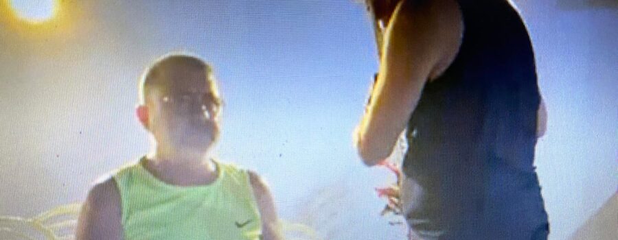 Estêvão Couto Teixeira - Flauta e Mestre Polêmico - Pandeiro. Varanda Estendida, Tigüéra 88, Juiz de Fora, Minas Gerais/MG, Brasil. Registro de Capoeira Mestre Polêmico - Professor Doutor João Couto Teixeira. IMG_0709. 3,06 GB. 17h58. Domingo, 30 de Novembro de 2025. HD 1080p. MOV. Universidade Livre de Estudos Culturais da Capoeira - Universidade da Capoeira - UNICAPOEIRA, Instituto de Educação Socioambiental - IESAMBI, Associação de Capoeira - ASCA e Grupo de Capoeira MEIA LUA - Fundado Terça-feira, 29 de Maio de 1962. Orquestra Harmônica de Berimbaus. http://universidadedacapoeira.com/ Seja membro deste canal e ganhe benefícios: https://www.youtube.com/channel/UCE6HrA5Y_VZ4-hgw8FG13aw/join PIX - polemico72@hotmail.com